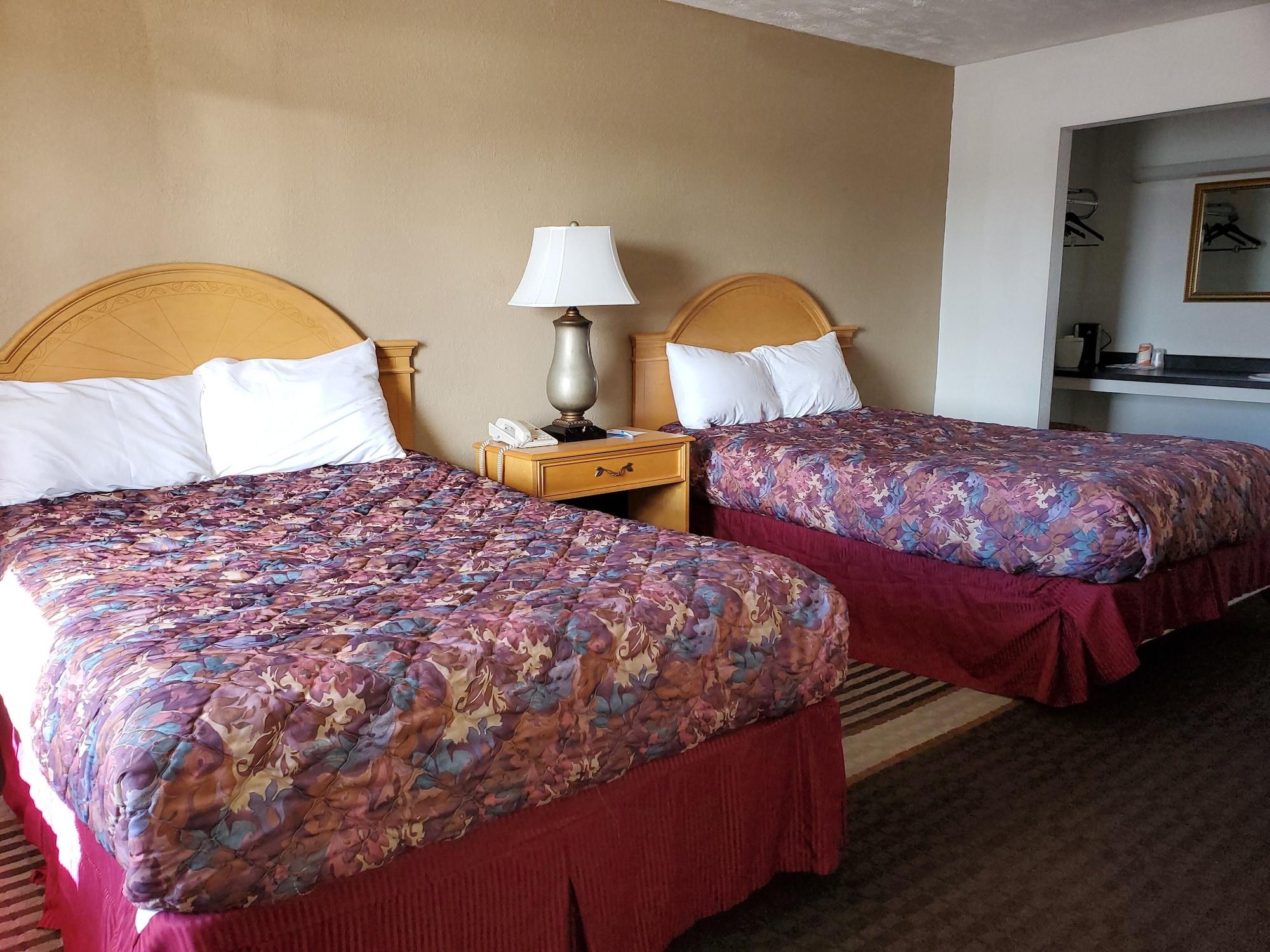Rodeway Inn Brazil Ngoại thất bức ảnh