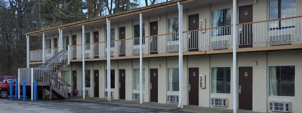 Rodeway Inn Brazil Ngoại thất bức ảnh